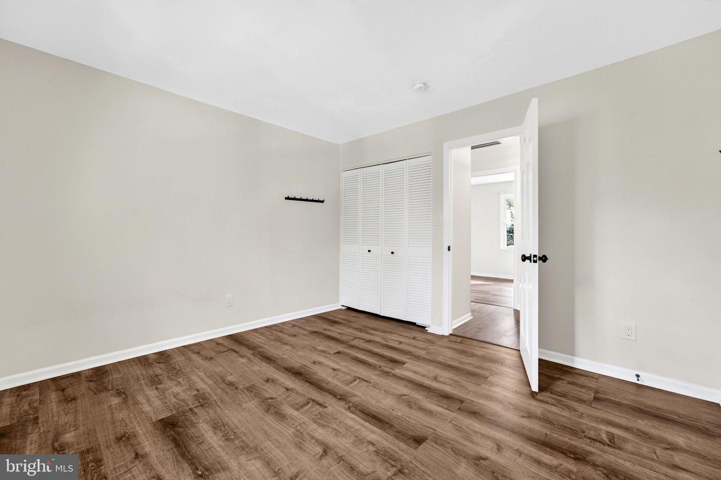 10536 KNOLLWOOD DR, MANASSAS, Virginia 20111, 4 Bedrooms Bedrooms, 7 Rooms Rooms,2 BathroomsBathrooms,Residential,For sale,10536 KNOLLWOOD DR,VAPW2105962 MLS # VAPW2105962 10536 KNOLLWOOD DR, MANASSAS, Virginia 20111, 4 Bedrooms Bedrooms, 7 Rooms Rooms,2 BathroomsBathrooms,Residential,For sale,10536 KNOLLWOOD DR,VAPW2105962 MLS # VAPW2105962