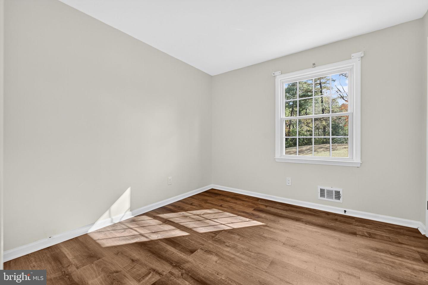 10536 KNOLLWOOD DR, MANASSAS, Virginia 20111, 4 Bedrooms Bedrooms, 7 Rooms Rooms,2 BathroomsBathrooms,Residential,For sale,10536 KNOLLWOOD DR,VAPW2105962 MLS # VAPW2105962 10536 KNOLLWOOD DR, MANASSAS, Virginia 20111, 4 Bedrooms Bedrooms, 7 Rooms Rooms,2 BathroomsBathrooms,Residential,For sale,10536 KNOLLWOOD DR,VAPW2105962 MLS # VAPW2105962