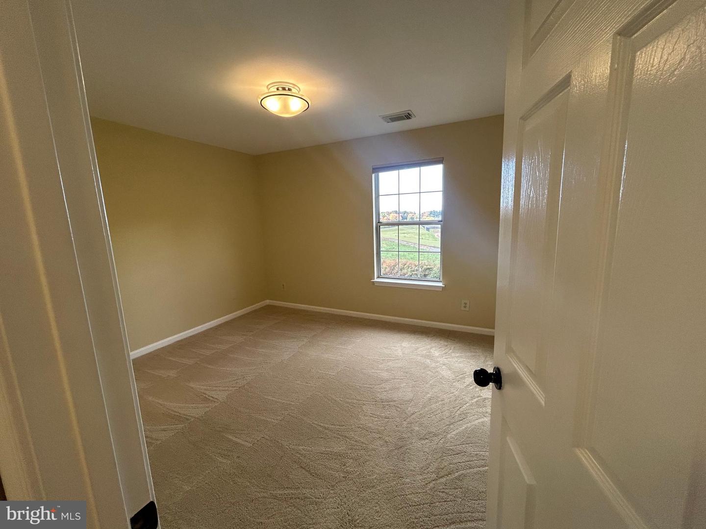1129 HUNTMASTER TER NE #301, LEESBURG, Virginia 20176, 2 Bedrooms Bedrooms, 8 Rooms Rooms,2 BathroomsBathrooms,Residential,For sale,1129 HUNTMASTER TER NE #301,VALO2108934 MLS # VALO2108934 1129 HUNTMASTER TER NE #301, LEESBURG, Virginia 20176, 2 Bedrooms Bedrooms, 8 Rooms Rooms,2 BathroomsBathrooms,Residential,For sale,1129 HUNTMASTER TER NE #301,VALO2108934 MLS # VALO2108934