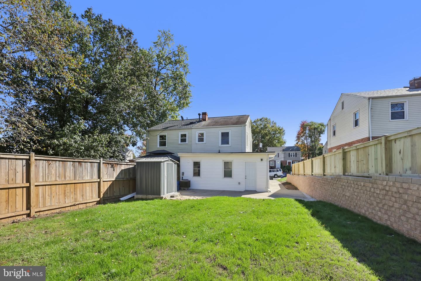 5824 FIFER DR, ALEXANDRIA, Virginia 22303, 3 Bedrooms Bedrooms, ,2 BathroomsBathrooms,Residential,For sale,5824 FIFER DR,VAFX2274604 MLS # VAFX2274604