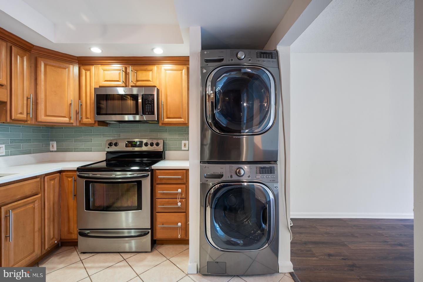 6301 STEVENSON AVE #806, ALEXANDRIA, Virginia 22304, 2 Bedrooms Bedrooms, ,2 BathroomsBathrooms,Residential,For sale,6301 STEVENSON AVE #806,VAAX2050882 MLS # VAAX2050882 6301 STEVENSON AVE #806, ALEXANDRIA, Virginia 22304, 2 Bedrooms Bedrooms, ,2 BathroomsBathrooms,Residential,For sale,6301 STEVENSON AVE #806,VAAX2050882 MLS # VAAX2050882