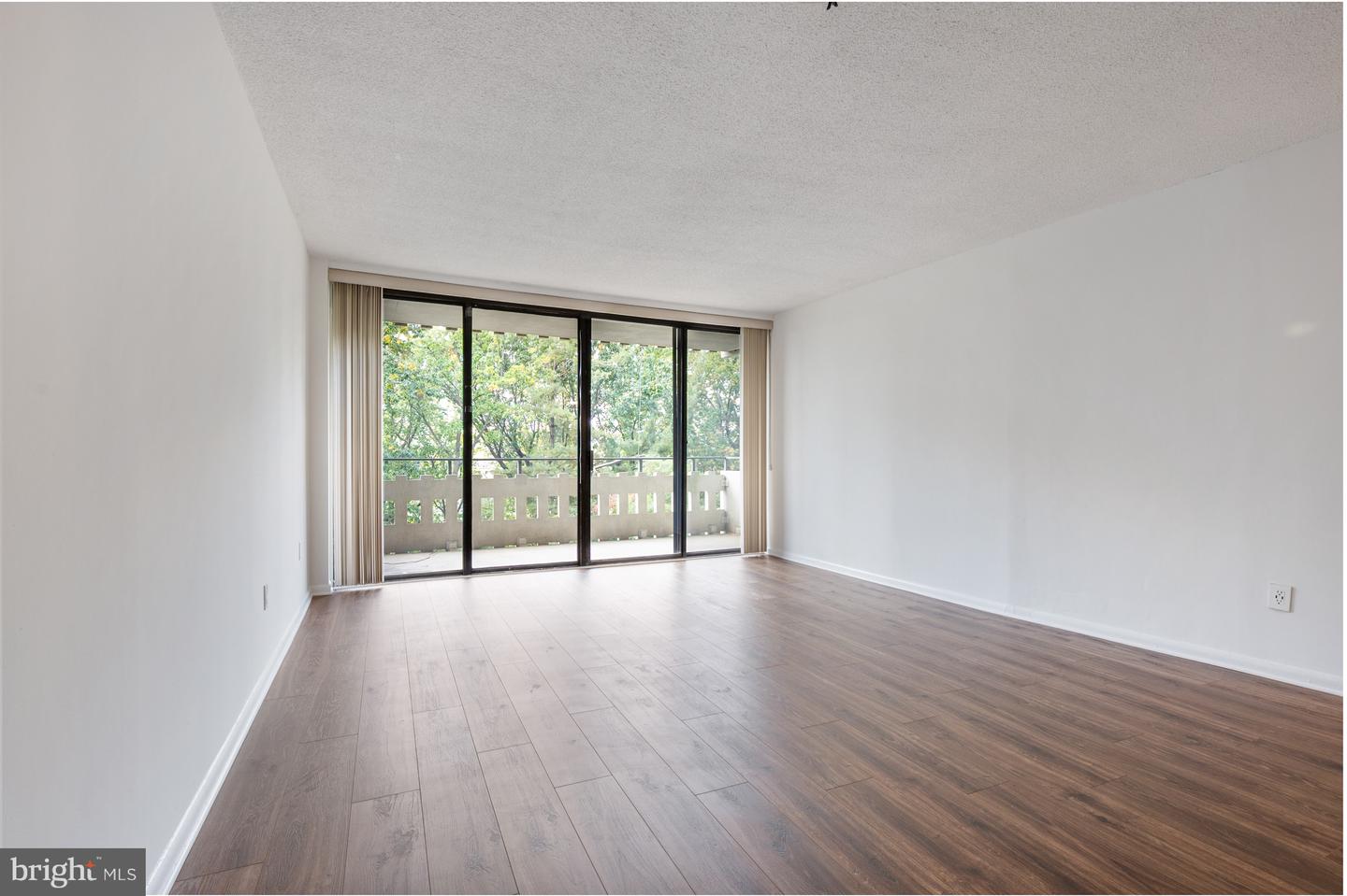 6301 STEVENSON AVE #806, ALEXANDRIA, Virginia 22304, 2 Bedrooms Bedrooms, ,2 BathroomsBathrooms,Residential,For sale,6301 STEVENSON AVE #806,VAAX2050882 MLS # VAAX2050882 6301 STEVENSON AVE #806, ALEXANDRIA, Virginia 22304, 2 Bedrooms Bedrooms, ,2 BathroomsBathrooms,Residential,For sale,6301 STEVENSON AVE #806,VAAX2050882 MLS # VAAX2050882