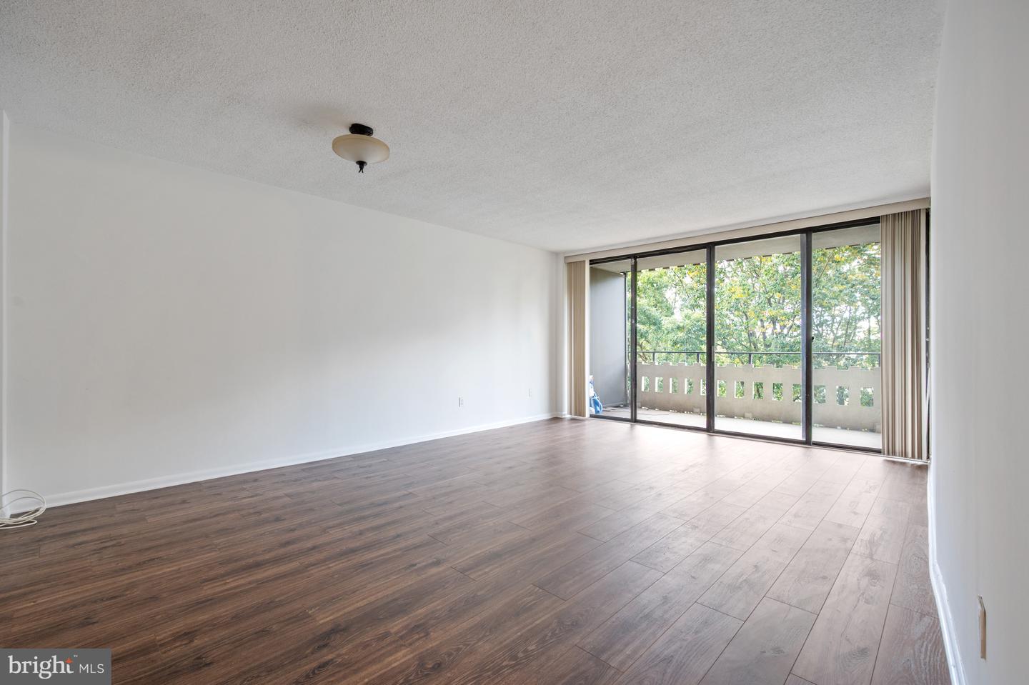 6301 STEVENSON AVE #806, ALEXANDRIA, Virginia 22304, 2 Bedrooms Bedrooms, ,2 BathroomsBathrooms,Residential,For sale,6301 STEVENSON AVE #806,VAAX2050882 MLS # VAAX2050882 6301 STEVENSON AVE #806, ALEXANDRIA, Virginia 22304, 2 Bedrooms Bedrooms, ,2 BathroomsBathrooms,Residential,For sale,6301 STEVENSON AVE #806,VAAX2050882 MLS # VAAX2050882