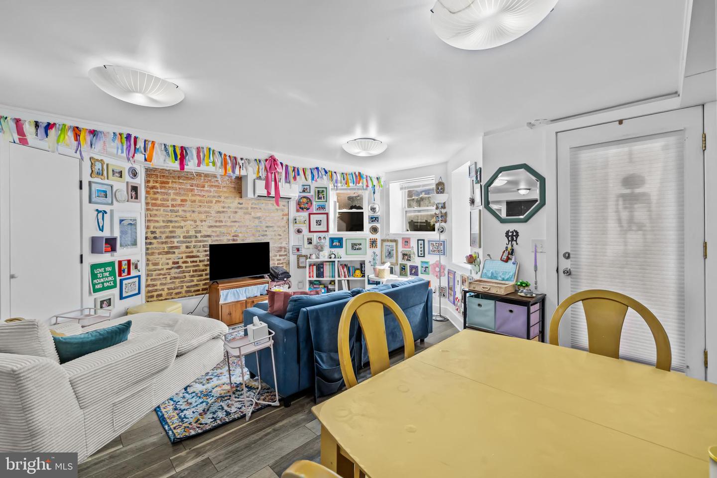 1021 COLUMBIA RD NW, WASHINGTON, District Of Columbia 20001, 6 Bedrooms Bedrooms, ,4 BathroomsBathrooms,Residential,For sale,1021 COLUMBIA RD NW,DCDC2227296 MLS # DCDC2227296 1021 COLUMBIA RD NW, WASHINGTON, District Of Columbia 20001, 6 Bedrooms Bedrooms, ,4 BathroomsBathrooms,Residential,For sale,1021 COLUMBIA RD NW,DCDC2227296 MLS # DCDC2227296