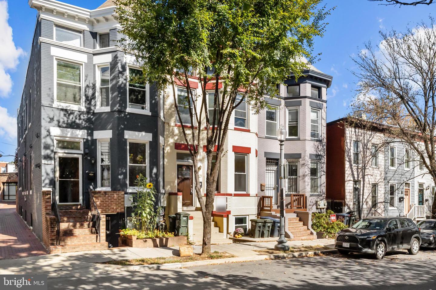 1021 COLUMBIA RD NW, WASHINGTON, District Of Columbia 20001, 6 Bedrooms Bedrooms, ,4 BathroomsBathrooms,Residential,For sale,1021 COLUMBIA RD NW,DCDC2227296 MLS # DCDC2227296 1021 COLUMBIA RD NW, WASHINGTON, District Of Columbia 20001, 6 Bedrooms Bedrooms, ,4 BathroomsBathrooms,Residential,For sale,1021 COLUMBIA RD NW,DCDC2227296 MLS # DCDC2227296