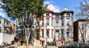 1021 COLUMBIA RD NW, WASHINGTON, District Of Columbia 20001, 6 Bedrooms Bedrooms, ,4 BathroomsBathrooms,Residential,For sale,1021 COLUMBIA RD NW,DCDC2227296 MLS # DCDC2227296