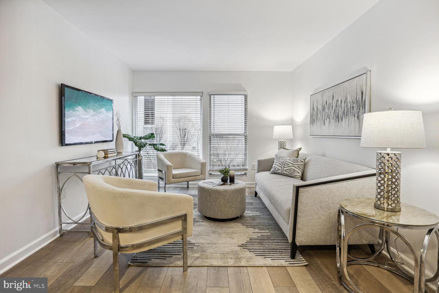 601 PENNSYLVANIA AVE NW #209, WASHINGTON, District Of Columbia 20004, 1 Bedroom Bedrooms, ,1 BathroomBathrooms,Residential,For sale,601 PENNSYLVANIA AVE NW #209,DCDC2227320 MLS # DCDC2227320 601 PENNSYLVANIA AVE NW #209, WASHINGTON, District Of Columbia 20004, 1 Bedroom Bedrooms, ,1 BathroomBathrooms,Residential,For sale,601 PENNSYLVANIA AVE NW #209,DCDC2227320 MLS # DCDC2227320
