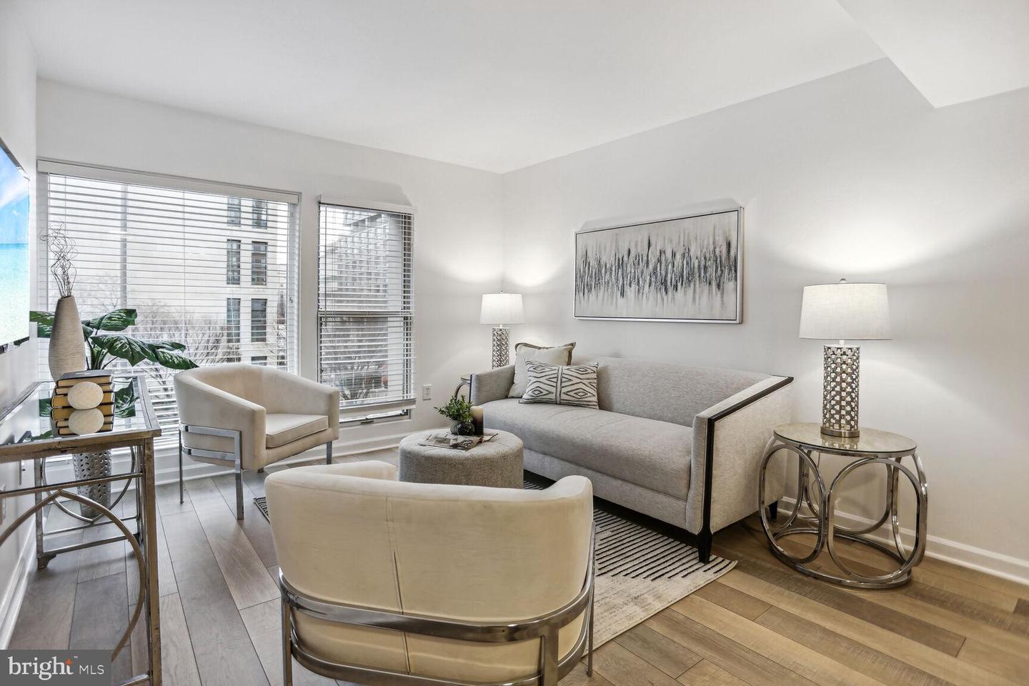 601 PENNSYLVANIA AVE NW #209, WASHINGTON, District Of Columbia 20004, 1 Bedroom Bedrooms, ,1 BathroomBathrooms,Residential,For sale,601 PENNSYLVANIA AVE NW #209,DCDC2227320 MLS # DCDC2227320 601 PENNSYLVANIA AVE NW #209, WASHINGTON, District Of Columbia 20004, 1 Bedroom Bedrooms, ,1 BathroomBathrooms,Residential,For sale,601 PENNSYLVANIA AVE NW #209,DCDC2227320 MLS # DCDC2227320