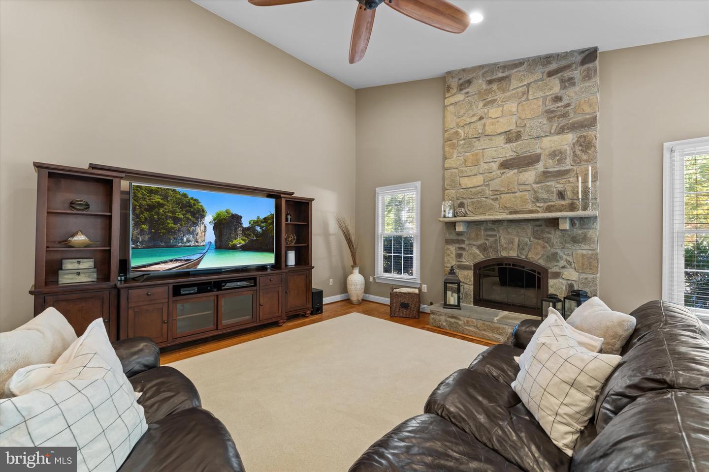 6401 NOBLE ROCK CT, CLIFTON, Virginia 20124, 5 Bedrooms Bedrooms, ,4 BathroomsBathrooms,Residential,For sale,6401 NOBLE ROCK CT,VAFX2274748 MLS # VAFX2274748 6401 NOBLE ROCK CT, CLIFTON, Virginia 20124, 5 Bedrooms Bedrooms, ,4 BathroomsBathrooms,Residential,For sale,6401 NOBLE ROCK CT,VAFX2274748 MLS # VAFX2274748