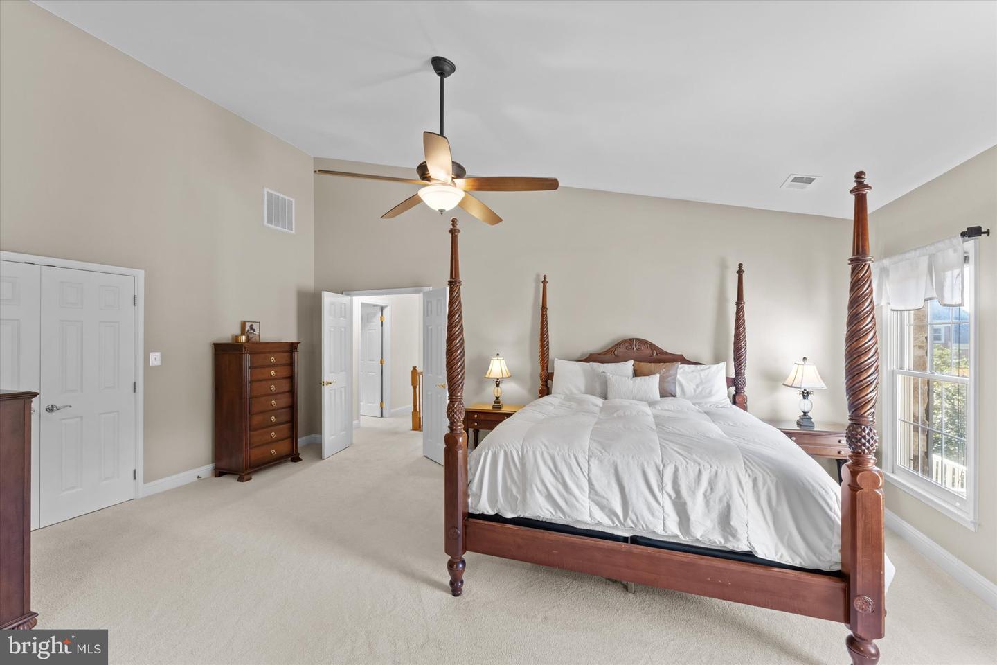 6401 NOBLE ROCK CT, CLIFTON, Virginia 20124, 5 Bedrooms Bedrooms, ,4 BathroomsBathrooms,Residential,For sale,6401 NOBLE ROCK CT,VAFX2274748 MLS # VAFX2274748 6401 NOBLE ROCK CT, CLIFTON, Virginia 20124, 5 Bedrooms Bedrooms, ,4 BathroomsBathrooms,Residential,For sale,6401 NOBLE ROCK CT,VAFX2274748 MLS # VAFX2274748