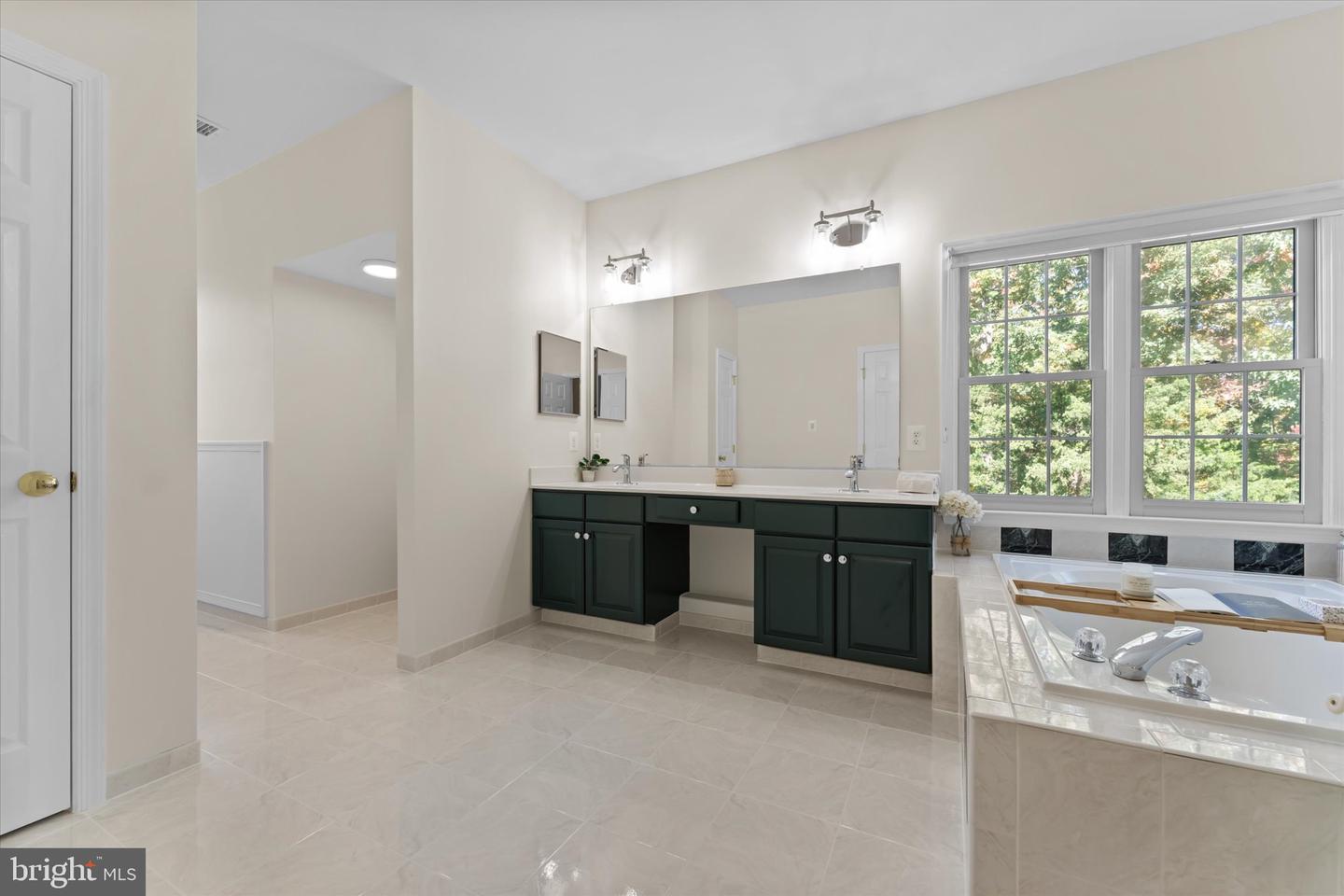 6401 NOBLE ROCK CT, CLIFTON, Virginia 20124, 5 Bedrooms Bedrooms, ,4 BathroomsBathrooms,Residential,For sale,6401 NOBLE ROCK CT,VAFX2274748 MLS # VAFX2274748 6401 NOBLE ROCK CT, CLIFTON, Virginia 20124, 5 Bedrooms Bedrooms, ,4 BathroomsBathrooms,Residential,For sale,6401 NOBLE ROCK CT,VAFX2274748 MLS # VAFX2274748