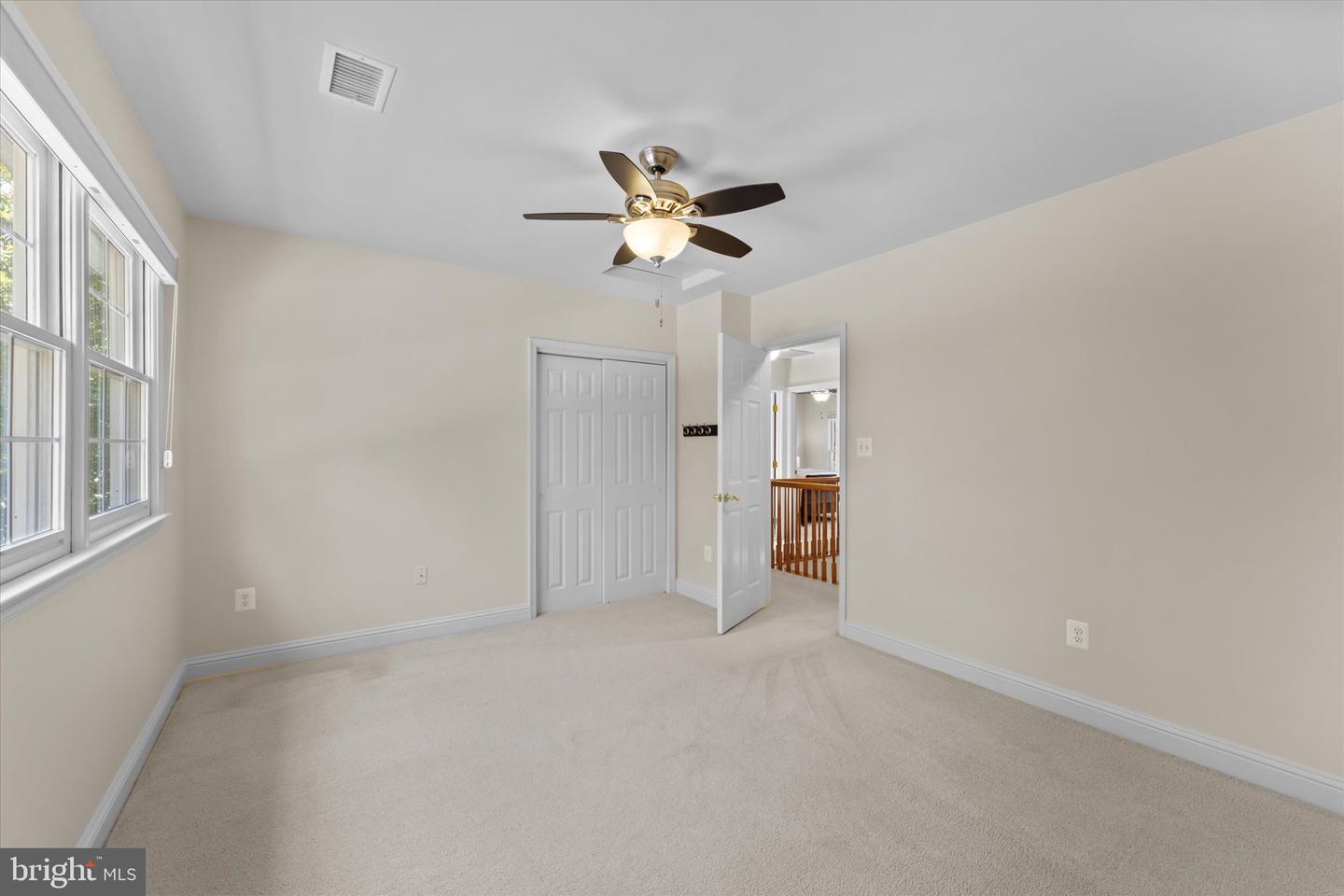 6401 NOBLE ROCK CT, CLIFTON, Virginia 20124, 5 Bedrooms Bedrooms, ,4 BathroomsBathrooms,Residential,For sale,6401 NOBLE ROCK CT,VAFX2274748 MLS # VAFX2274748 6401 NOBLE ROCK CT, CLIFTON, Virginia 20124, 5 Bedrooms Bedrooms, ,4 BathroomsBathrooms,Residential,For sale,6401 NOBLE ROCK CT,VAFX2274748 MLS # VAFX2274748
