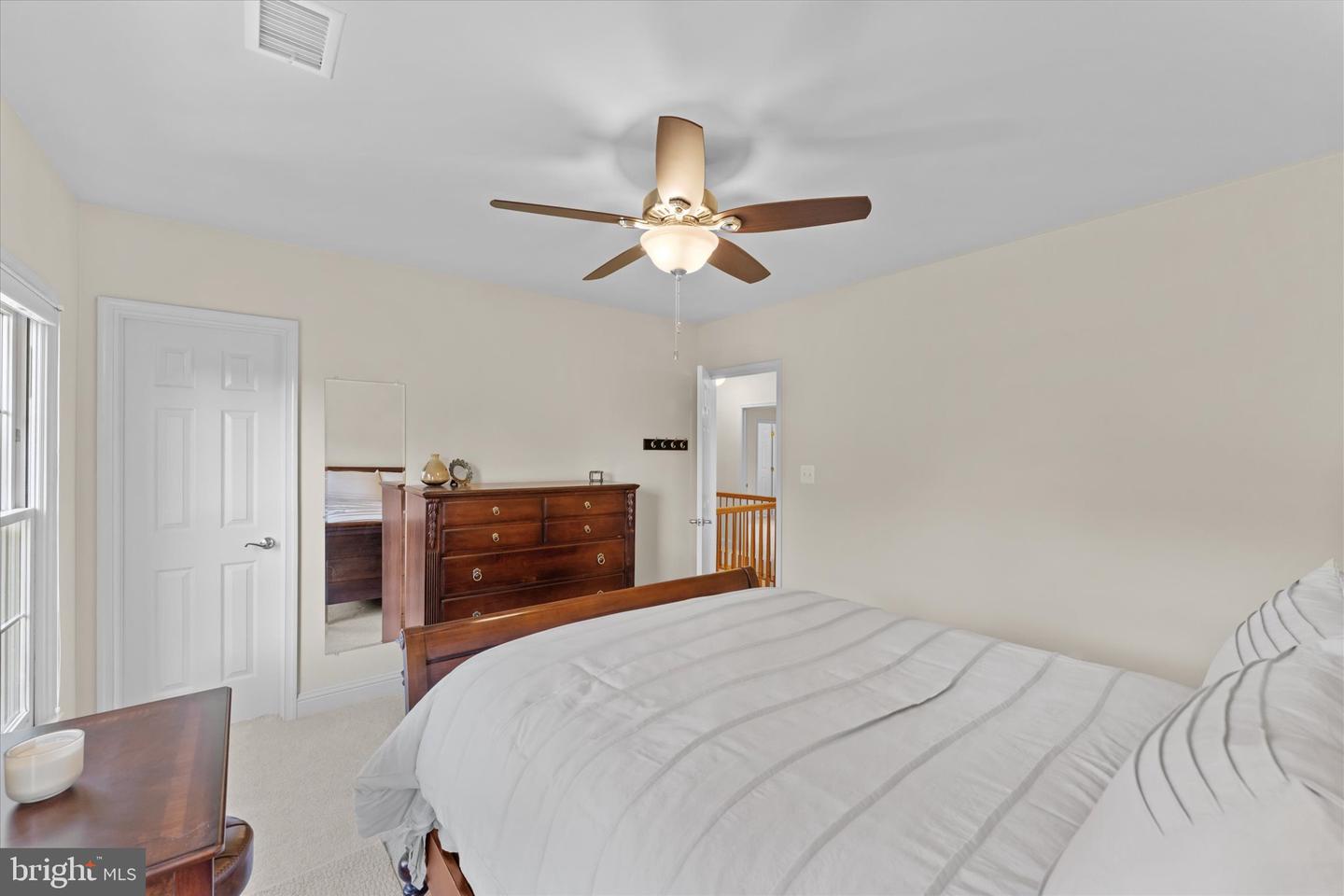 6401 NOBLE ROCK CT, CLIFTON, Virginia 20124, 5 Bedrooms Bedrooms, ,4 BathroomsBathrooms,Residential,For sale,6401 NOBLE ROCK CT,VAFX2274748 MLS # VAFX2274748 6401 NOBLE ROCK CT, CLIFTON, Virginia 20124, 5 Bedrooms Bedrooms, ,4 BathroomsBathrooms,Residential,For sale,6401 NOBLE ROCK CT,VAFX2274748 MLS # VAFX2274748