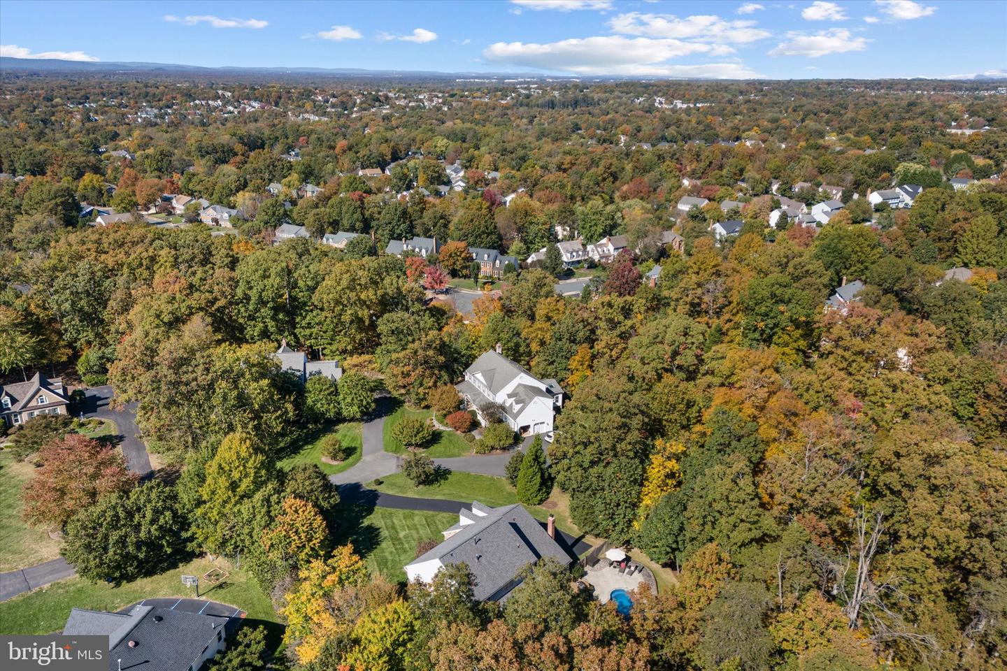6401 NOBLE ROCK CT, CLIFTON, Virginia 20124, 5 Bedrooms Bedrooms, ,4 BathroomsBathrooms,Residential,For sale,6401 NOBLE ROCK CT,VAFX2274748 MLS # VAFX2274748 6401 NOBLE ROCK CT, CLIFTON, Virginia 20124, 5 Bedrooms Bedrooms, ,4 BathroomsBathrooms,Residential,For sale,6401 NOBLE ROCK CT,VAFX2274748 MLS # VAFX2274748