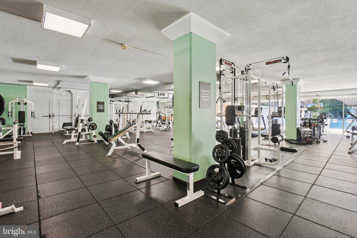 4600 S FOUR MILE RUN DR #842, ARLINGTON, Virginia 22204, 1 Bedroom Bedrooms, 1 Room Rooms,1 BathroomBathrooms,Residential,For sale,4600 S FOUR MILE RUN DR #842,VAAR2065004 MLS # VAAR2065004 4600 S FOUR MILE RUN DR #842, ARLINGTON, Virginia 22204, 1 Bedroom Bedrooms, 1 Room Rooms,1 BathroomBathrooms,Residential,For sale,4600 S FOUR MILE RUN DR #842,VAAR2065004 MLS # VAAR2065004