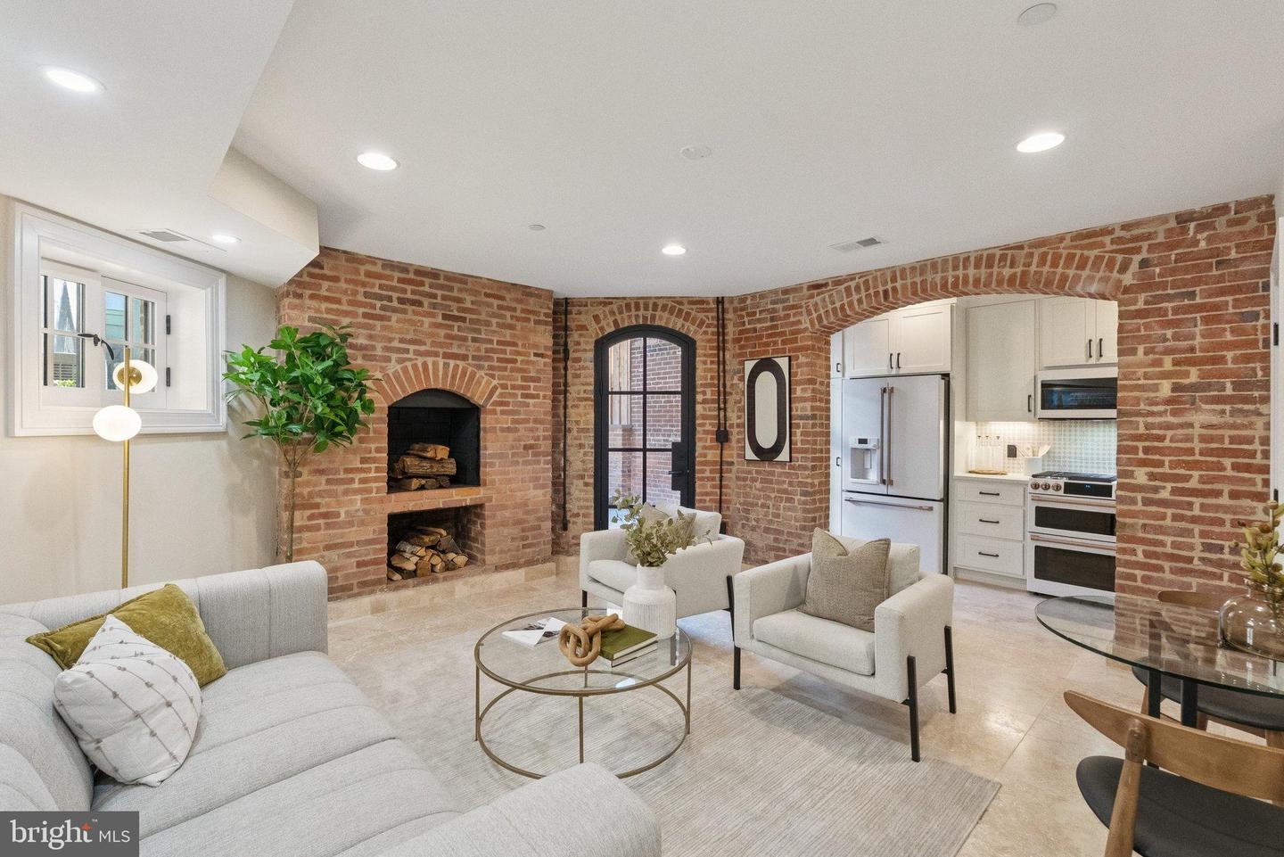 1514 R ST NW, WASHINGTON, District Of Columbia 20009, 5 Bedrooms Bedrooms, 11 Rooms Rooms,5 BathroomsBathrooms,Residential,For sale,1514 R ST NW,DCDC2227426 MLS # DCDC2227426 1514 R ST NW, WASHINGTON, District Of Columbia 20009, 5 Bedrooms Bedrooms, 11 Rooms Rooms,5 BathroomsBathrooms,Residential,For sale,1514 R ST NW,DCDC2227426 MLS # DCDC2227426