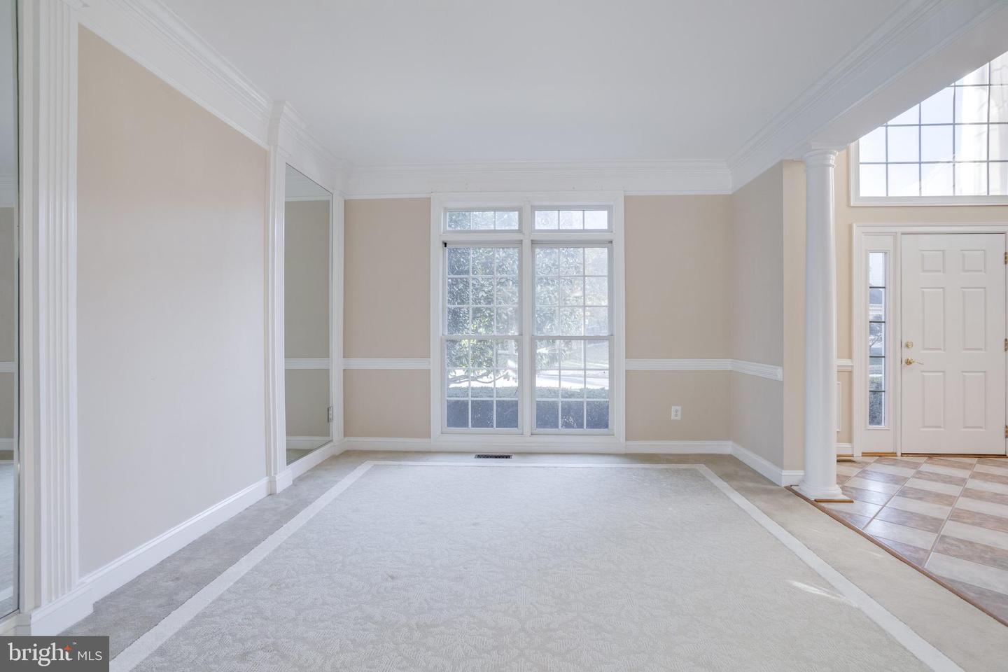 9370 COLBERT CT, FAIRFAX, Virginia 22032, 4 Bedrooms Bedrooms, ,4 BathroomsBathrooms,Residential,For sale,9370 COLBERT CT,VAFX2274846 MLS # VAFX2274846 9370 COLBERT CT, FAIRFAX, Virginia 22032, 4 Bedrooms Bedrooms, ,4 BathroomsBathrooms,Residential,For sale,9370 COLBERT CT,VAFX2274846 MLS # VAFX2274846