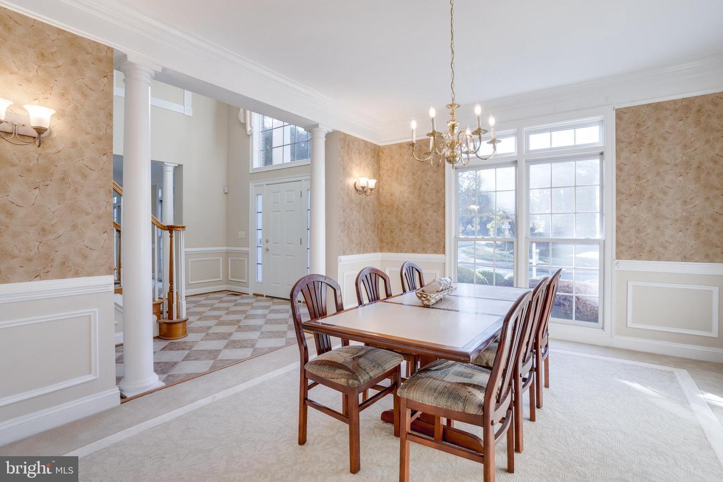 9370 COLBERT CT, FAIRFAX, Virginia 22032, 4 Bedrooms Bedrooms, ,4 BathroomsBathrooms,Residential,For sale,9370 COLBERT CT,VAFX2274846 MLS # VAFX2274846 9370 COLBERT CT, FAIRFAX, Virginia 22032, 4 Bedrooms Bedrooms, ,4 BathroomsBathrooms,Residential,For sale,9370 COLBERT CT,VAFX2274846 MLS # VAFX2274846