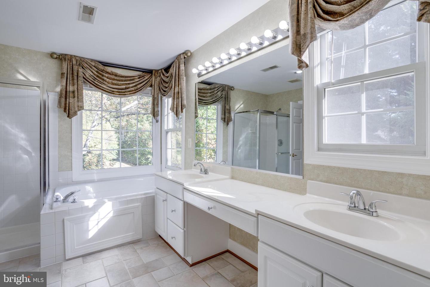 9370 COLBERT CT, FAIRFAX, Virginia 22032, 4 Bedrooms Bedrooms, ,4 BathroomsBathrooms,Residential,For sale,9370 COLBERT CT,VAFX2274846 MLS # VAFX2274846 9370 COLBERT CT, FAIRFAX, Virginia 22032, 4 Bedrooms Bedrooms, ,4 BathroomsBathrooms,Residential,For sale,9370 COLBERT CT,VAFX2274846 MLS # VAFX2274846