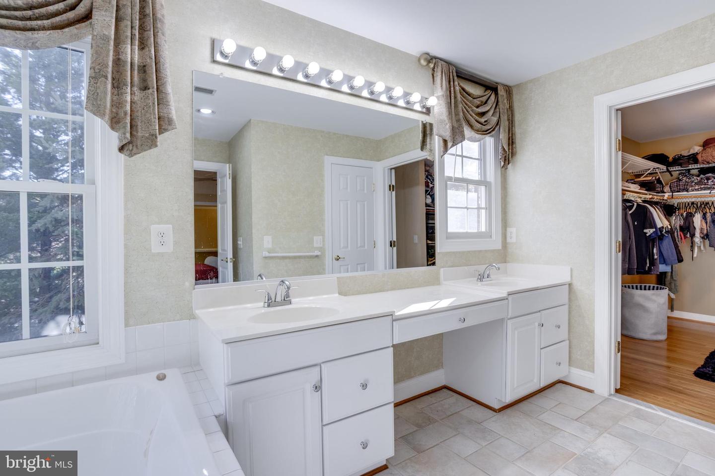 9370 COLBERT CT, FAIRFAX, Virginia 22032, 4 Bedrooms Bedrooms, ,4 BathroomsBathrooms,Residential,For sale,9370 COLBERT CT,VAFX2274846 MLS # VAFX2274846 9370 COLBERT CT, FAIRFAX, Virginia 22032, 4 Bedrooms Bedrooms, ,4 BathroomsBathrooms,Residential,For sale,9370 COLBERT CT,VAFX2274846 MLS # VAFX2274846