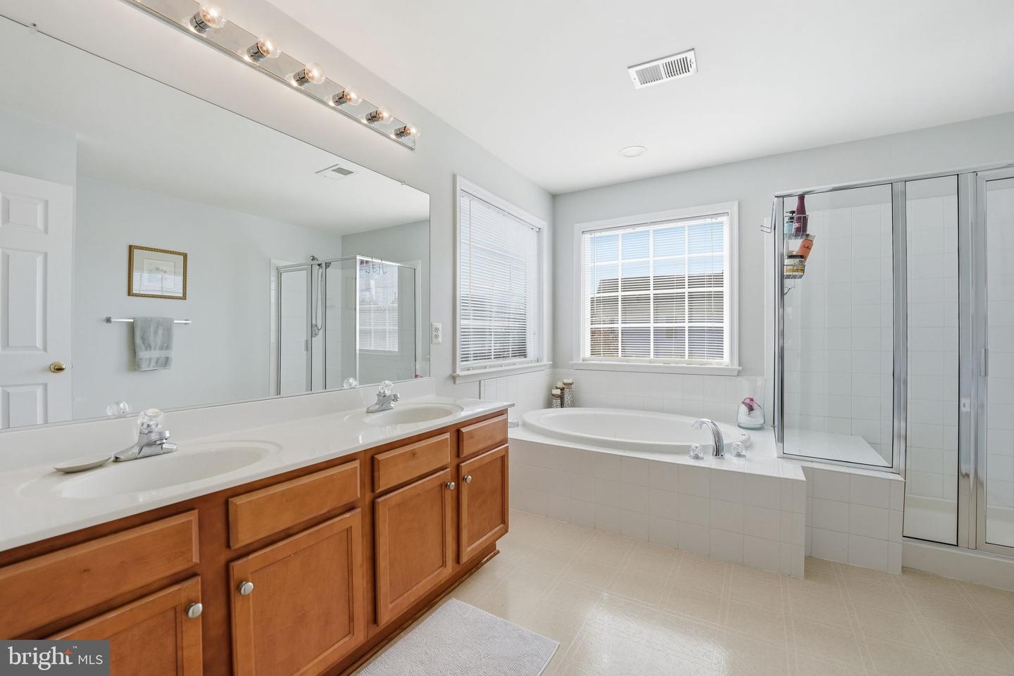 14979 HOPEWELLS LANDING DR, GAINESVILLE, Virginia 20155, 6 Bedrooms Bedrooms, ,3 BathroomsBathrooms,Residential,For sale,14979 HOPEWELLS LANDING DR,VAPW2106158 MLS # VAPW2106158 14979 HOPEWELLS LANDING DR, GAINESVILLE, Virginia 20155, 6 Bedrooms Bedrooms, ,3 BathroomsBathrooms,Residential,For sale,14979 HOPEWELLS LANDING DR,VAPW2106158 MLS # VAPW2106158