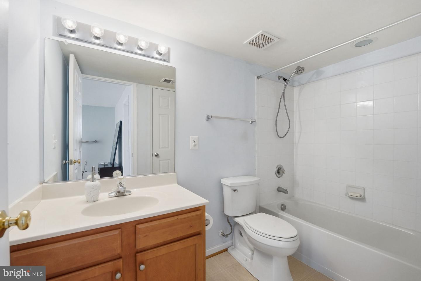 14979 HOPEWELLS LANDING DR, GAINESVILLE, Virginia 20155, 6 Bedrooms Bedrooms, ,3 BathroomsBathrooms,Residential,For sale,14979 HOPEWELLS LANDING DR,VAPW2106158 MLS # VAPW2106158 14979 HOPEWELLS LANDING DR, GAINESVILLE, Virginia 20155, 6 Bedrooms Bedrooms, ,3 BathroomsBathrooms,Residential,For sale,14979 HOPEWELLS LANDING DR,VAPW2106158 MLS # VAPW2106158