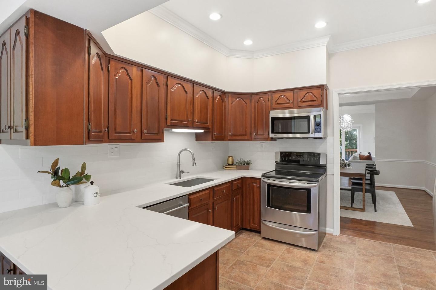 10231 ASPEN WILLOW DR, FAIRFAX, Virginia 22032, 4 Bedrooms Bedrooms, ,4 BathroomsBathrooms,Residential,For sale,10231 ASPEN WILLOW DR,VAFC2007208 MLS # VAFC2007208 10231 ASPEN WILLOW DR, FAIRFAX, Virginia 22032, 4 Bedrooms Bedrooms, ,4 BathroomsBathrooms,Residential,For sale,10231 ASPEN WILLOW DR,VAFC2007208 MLS # VAFC2007208