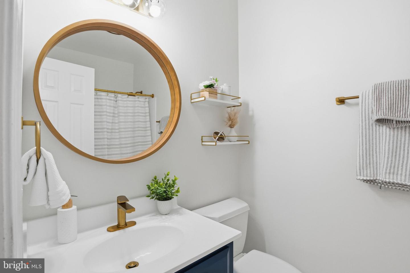 10231 ASPEN WILLOW DR, FAIRFAX, Virginia 22032, 4 Bedrooms Bedrooms, ,4 BathroomsBathrooms,Residential,For sale,10231 ASPEN WILLOW DR,VAFC2007208 MLS # VAFC2007208 10231 ASPEN WILLOW DR, FAIRFAX, Virginia 22032, 4 Bedrooms Bedrooms, ,4 BathroomsBathrooms,Residential,For sale,10231 ASPEN WILLOW DR,VAFC2007208 MLS # VAFC2007208