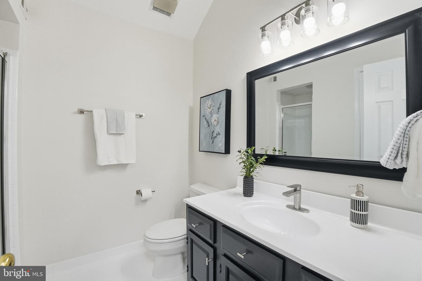 10231 ASPEN WILLOW DR, FAIRFAX, Virginia 22032, 4 Bedrooms Bedrooms, ,4 BathroomsBathrooms,Residential,For sale,10231 ASPEN WILLOW DR,VAFC2007208 MLS # VAFC2007208 10231 ASPEN WILLOW DR, FAIRFAX, Virginia 22032, 4 Bedrooms Bedrooms, ,4 BathroomsBathrooms,Residential,For sale,10231 ASPEN WILLOW DR,VAFC2007208 MLS # VAFC2007208