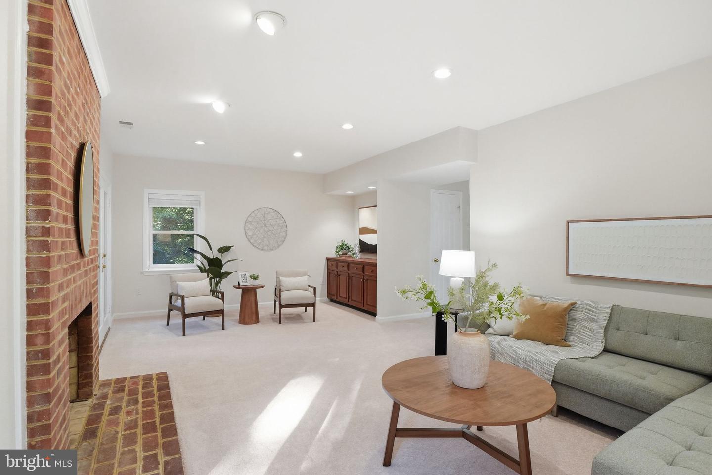 10231 ASPEN WILLOW DR, FAIRFAX, Virginia 22032, 4 Bedrooms Bedrooms, ,4 BathroomsBathrooms,Residential,For sale,10231 ASPEN WILLOW DR,VAFC2007208 MLS # VAFC2007208 10231 ASPEN WILLOW DR, FAIRFAX, Virginia 22032, 4 Bedrooms Bedrooms, ,4 BathroomsBathrooms,Residential,For sale,10231 ASPEN WILLOW DR,VAFC2007208 MLS # VAFC2007208