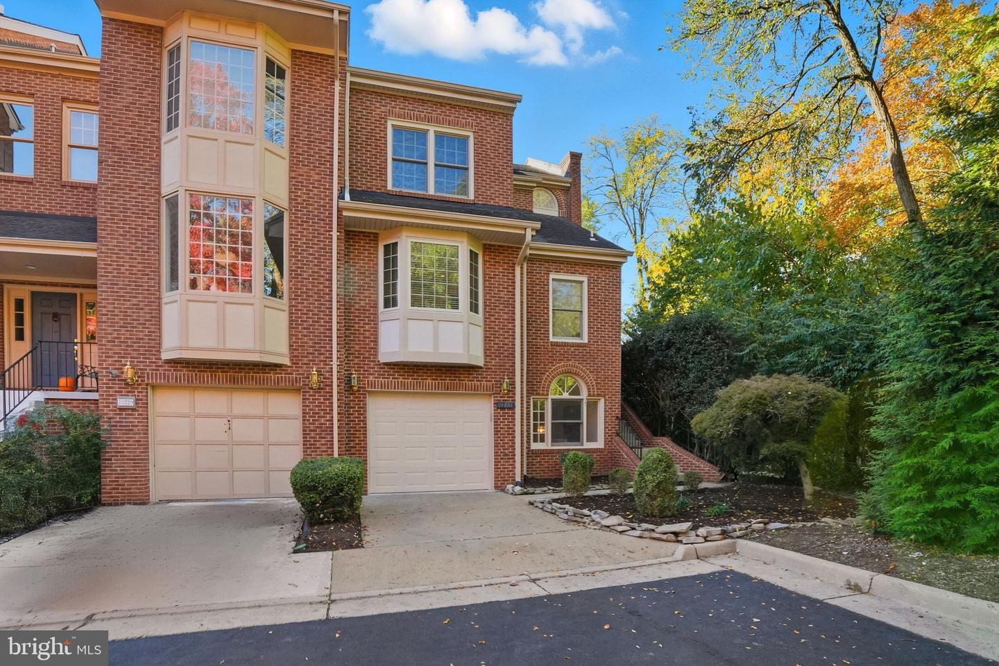 10231 ASPEN WILLOW DR, FAIRFAX, Virginia 22032, 4 Bedrooms Bedrooms, ,4 BathroomsBathrooms,Residential,For sale,10231 ASPEN WILLOW DR,VAFC2007208 MLS # VAFC2007208 10231 ASPEN WILLOW DR, FAIRFAX, Virginia 22032, 4 Bedrooms Bedrooms, ,4 BathroomsBathrooms,Residential,For sale,10231 ASPEN WILLOW DR,VAFC2007208 MLS # VAFC2007208