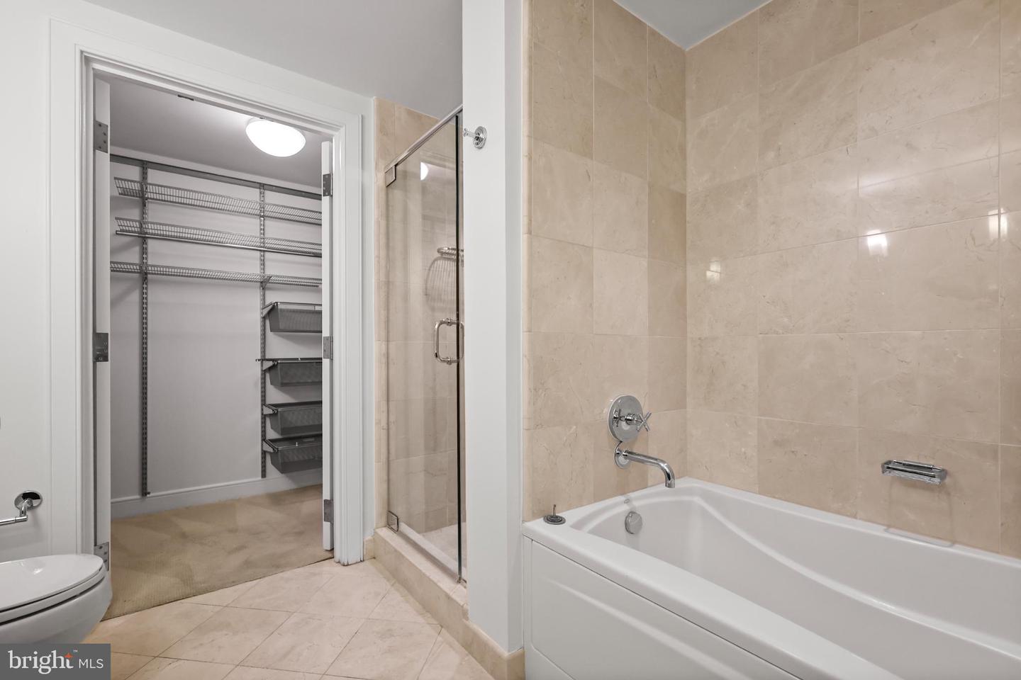 1111 19TH ST N #1707, ARLINGTON, Virginia 22209, 2 Bedrooms Bedrooms, ,2 BathroomsBathrooms,Residential,For sale,1111 19TH ST N #1707,VAAR2065038 MLS # VAAR2065038 1111 19TH ST N #1707, ARLINGTON, Virginia 22209, 2 Bedrooms Bedrooms, ,2 BathroomsBathrooms,Residential,For sale,1111 19TH ST N #1707,VAAR2065038 MLS # VAAR2065038