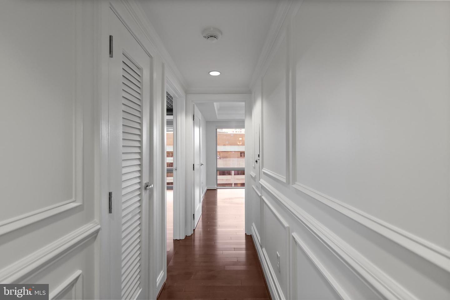 1111 19TH ST N #1707, ARLINGTON, Virginia 22209, 2 Bedrooms Bedrooms, ,2 BathroomsBathrooms,Residential,For sale,1111 19TH ST N #1707,VAAR2065038 MLS # VAAR2065038 1111 19TH ST N #1707, ARLINGTON, Virginia 22209, 2 Bedrooms Bedrooms, ,2 BathroomsBathrooms,Residential,For sale,1111 19TH ST N #1707,VAAR2065038 MLS # VAAR2065038