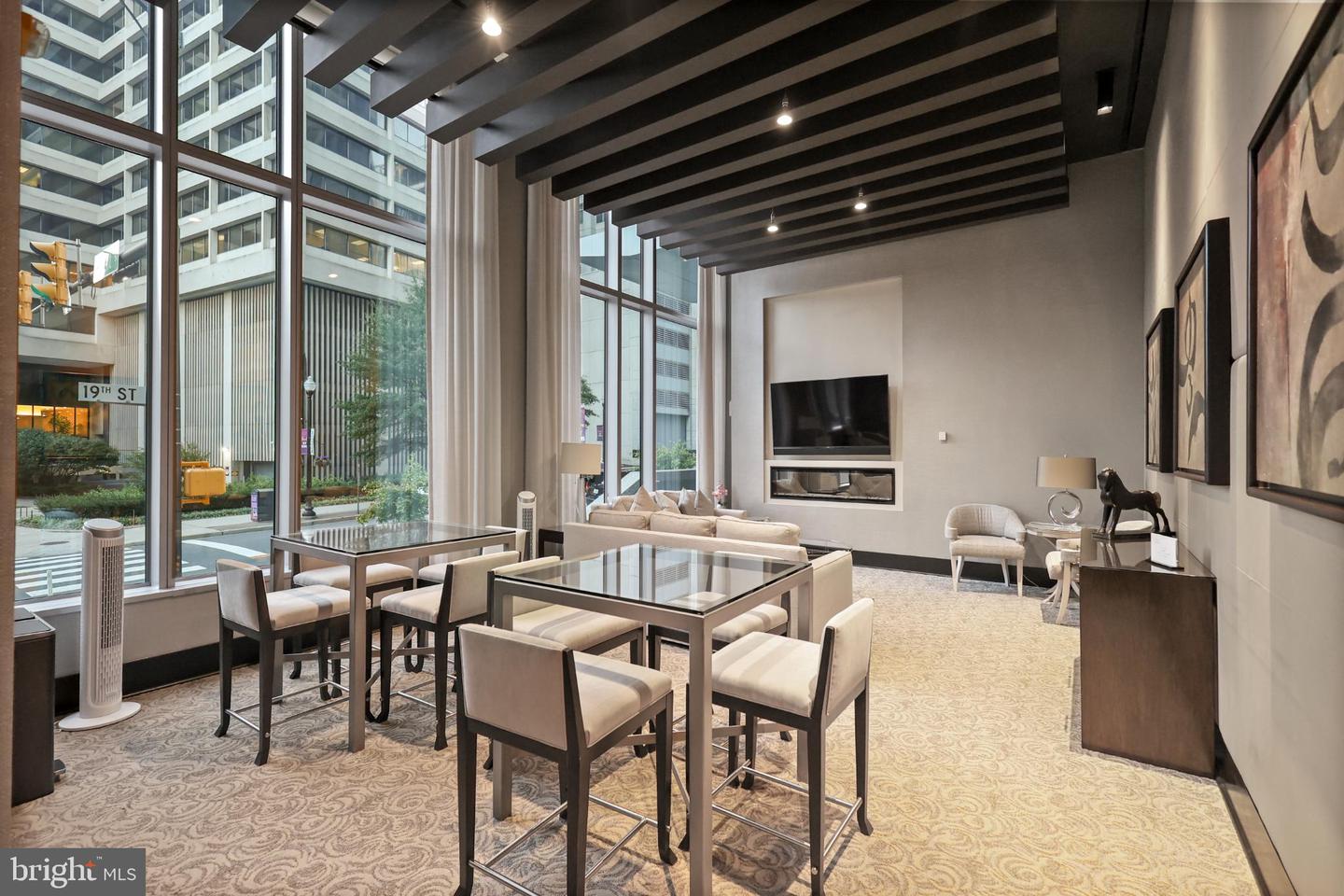 1111 19TH ST N #1707, ARLINGTON, Virginia 22209, 2 Bedrooms Bedrooms, ,2 BathroomsBathrooms,Residential,For sale,1111 19TH ST N #1707,VAAR2065038 MLS # VAAR2065038 1111 19TH ST N #1707, ARLINGTON, Virginia 22209, 2 Bedrooms Bedrooms, ,2 BathroomsBathrooms,Residential,For sale,1111 19TH ST N #1707,VAAR2065038 MLS # VAAR2065038