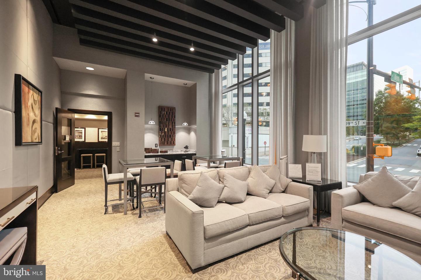 1111 19TH ST N #1707, ARLINGTON, Virginia 22209, 2 Bedrooms Bedrooms, ,2 BathroomsBathrooms,Residential,For sale,1111 19TH ST N #1707,VAAR2065038 MLS # VAAR2065038 1111 19TH ST N #1707, ARLINGTON, Virginia 22209, 2 Bedrooms Bedrooms, ,2 BathroomsBathrooms,Residential,For sale,1111 19TH ST N #1707,VAAR2065038 MLS # VAAR2065038