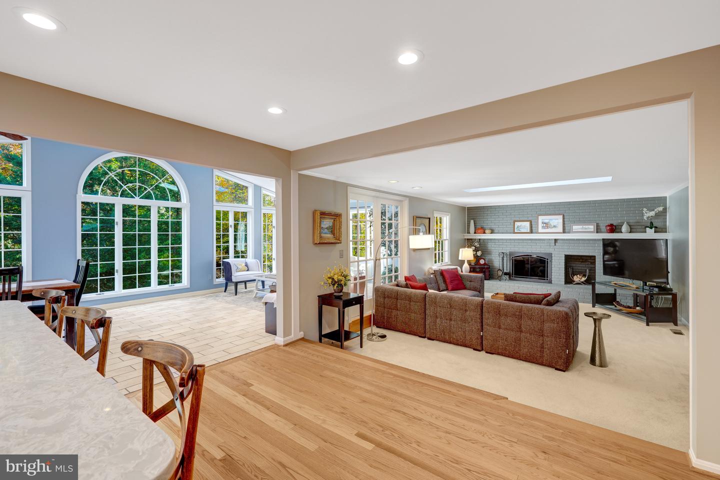 329 CLUB VIEW DR, GREAT FALLS, Virginia 22066, 5 Bedrooms Bedrooms, ,3 BathroomsBathrooms,Residential,For sale,329 CLUB VIEW DR,VAFX2274956 MLS # VAFX2274956 329 CLUB VIEW DR, GREAT FALLS, Virginia 22066, 5 Bedrooms Bedrooms, ,3 BathroomsBathrooms,Residential,For sale,329 CLUB VIEW DR,VAFX2274956 MLS # VAFX2274956