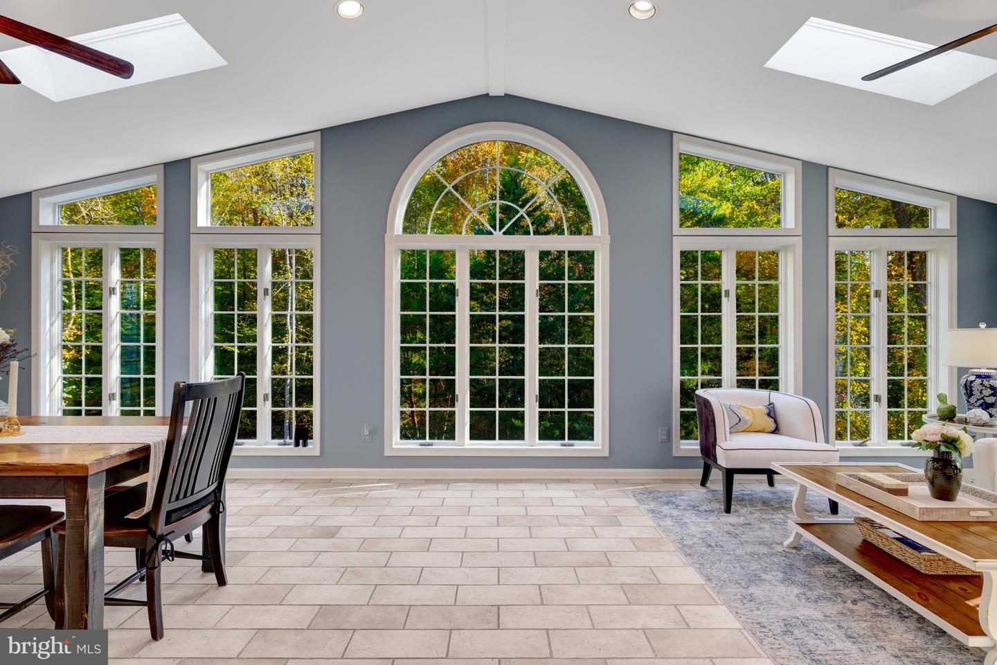 329 CLUB VIEW DR, GREAT FALLS, Virginia 22066, 5 Bedrooms Bedrooms, ,3 BathroomsBathrooms,Residential,For sale,329 CLUB VIEW DR,VAFX2274956 MLS # VAFX2274956 329 CLUB VIEW DR, GREAT FALLS, Virginia 22066, 5 Bedrooms Bedrooms, ,3 BathroomsBathrooms,Residential,For sale,329 CLUB VIEW DR,VAFX2274956 MLS # VAFX2274956