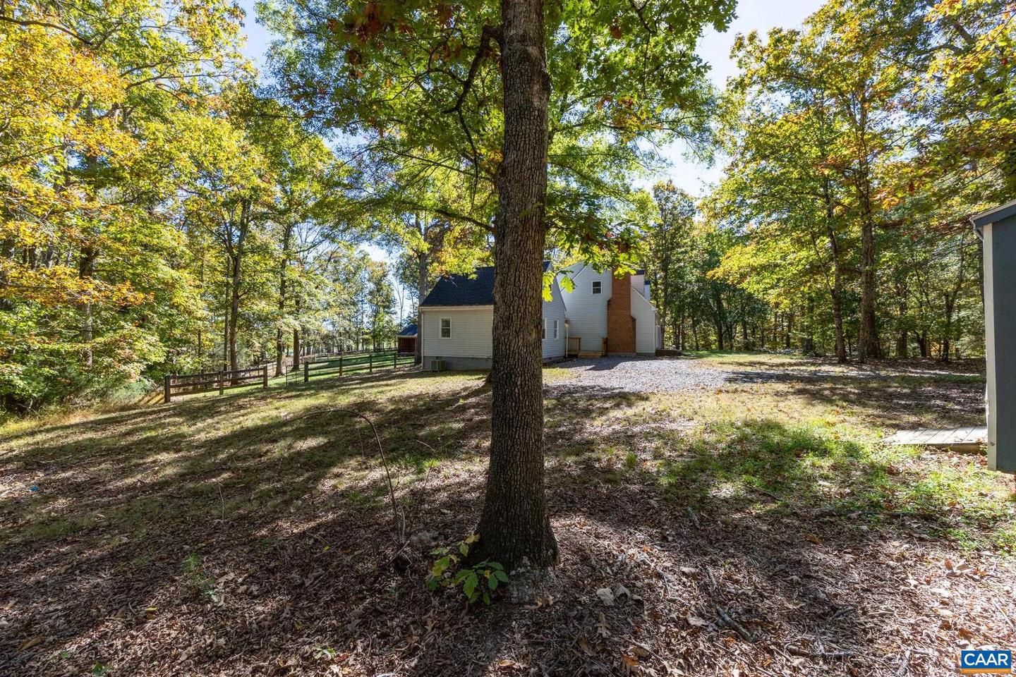 2325 MOUNTAIN BROOK DR, CHARLOTTESVILLE, Virginia 22902, 5 Bedrooms Bedrooms, ,3 BathroomsBathrooms,Residential,For sale,2325 MOUNTAIN BROOK DR,670143 MLS # 670143 2325 MOUNTAIN BROOK DR, CHARLOTTESVILLE, Virginia 22902, 5 Bedrooms Bedrooms, ,3 BathroomsBathrooms,Residential,For sale,2325 MOUNTAIN BROOK DR,670143 MLS # 670143