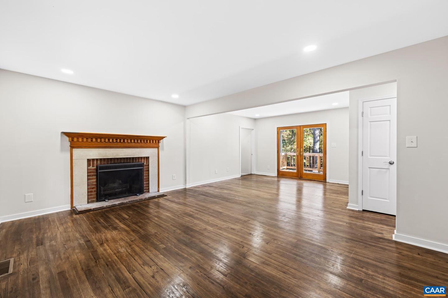 2325 MOUNTAIN BROOK DR, CHARLOTTESVILLE, Virginia 22902, 5 Bedrooms Bedrooms, ,3 BathroomsBathrooms,Residential,For sale,2325 MOUNTAIN BROOK DR,670143 MLS # 670143 2325 MOUNTAIN BROOK DR, CHARLOTTESVILLE, Virginia 22902, 5 Bedrooms Bedrooms, ,3 BathroomsBathrooms,Residential,For sale,2325 MOUNTAIN BROOK DR,670143 MLS # 670143