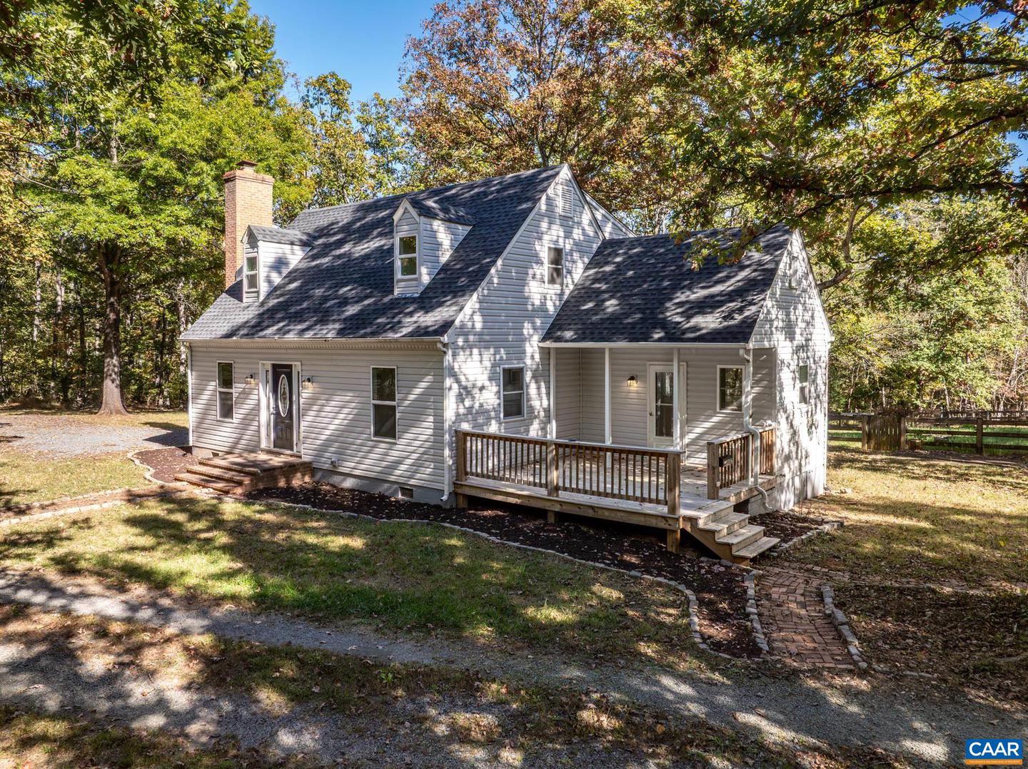 2325 MOUNTAIN BROOK DR, CHARLOTTESVILLE, Virginia 22902, 5 Bedrooms Bedrooms, ,3 BathroomsBathrooms,Residential,For sale,2325 MOUNTAIN BROOK DR,670143 MLS # 670143 2325 MOUNTAIN BROOK DR, CHARLOTTESVILLE, Virginia 22902, 5 Bedrooms Bedrooms, ,3 BathroomsBathrooms,Residential,For sale,2325 MOUNTAIN BROOK DR,670143 MLS # 670143