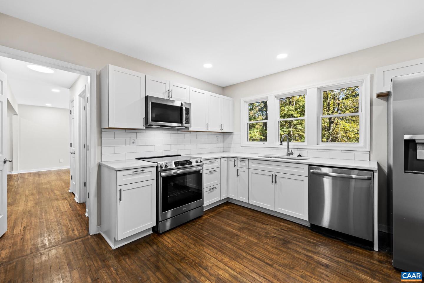 2325 MOUNTAIN BROOK DR, CHARLOTTESVILLE, Virginia 22902, 5 Bedrooms Bedrooms, ,3 BathroomsBathrooms,Residential,For sale,2325 MOUNTAIN BROOK DR,670143 MLS # 670143 2325 MOUNTAIN BROOK DR, CHARLOTTESVILLE, Virginia 22902, 5 Bedrooms Bedrooms, ,3 BathroomsBathrooms,Residential,For sale,2325 MOUNTAIN BROOK DR,670143 MLS # 670143