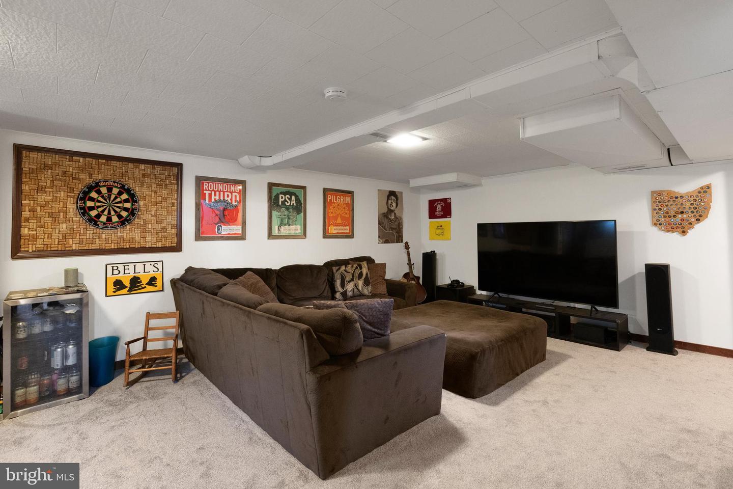 3252 HOLLY HILL DR, FALLS CHURCH, Virginia 22042, 4 Bedrooms Bedrooms, ,1 BathroomBathrooms,Residential,For sale,3252 HOLLY HILL DR,VAFX2275086 MLS # VAFX2275086 3252 HOLLY HILL DR, FALLS CHURCH, Virginia 22042, 4 Bedrooms Bedrooms, ,1 BathroomBathrooms,Residential,For sale,3252 HOLLY HILL DR,VAFX2275086 MLS # VAFX2275086