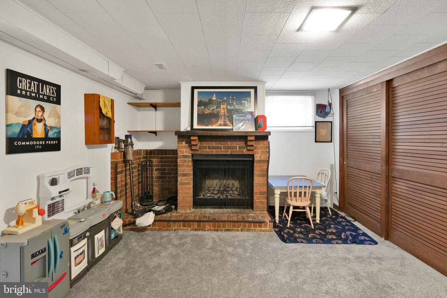3252 HOLLY HILL DR, FALLS CHURCH, Virginia 22042, 4 Bedrooms Bedrooms, ,1 BathroomBathrooms,Residential,For sale,3252 HOLLY HILL DR,VAFX2275086 MLS # VAFX2275086 3252 HOLLY HILL DR, FALLS CHURCH, Virginia 22042, 4 Bedrooms Bedrooms, ,1 BathroomBathrooms,Residential,For sale,3252 HOLLY HILL DR,VAFX2275086 MLS # VAFX2275086