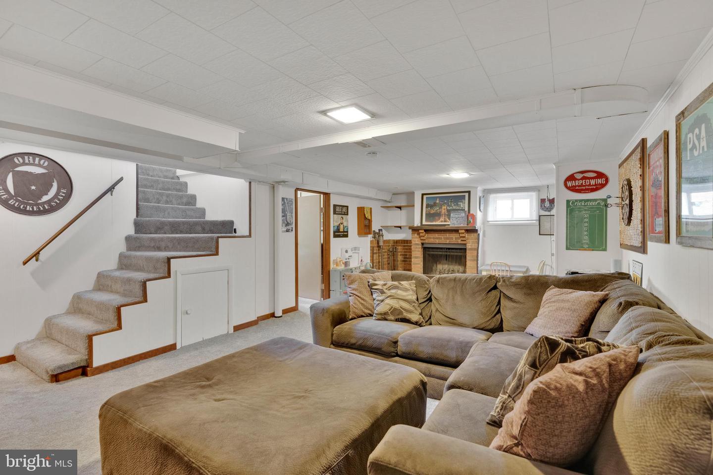 3252 HOLLY HILL DR, FALLS CHURCH, Virginia 22042, 4 Bedrooms Bedrooms, ,1 BathroomBathrooms,Residential,For sale,3252 HOLLY HILL DR,VAFX2275086 MLS # VAFX2275086 3252 HOLLY HILL DR, FALLS CHURCH, Virginia 22042, 4 Bedrooms Bedrooms, ,1 BathroomBathrooms,Residential,For sale,3252 HOLLY HILL DR,VAFX2275086 MLS # VAFX2275086