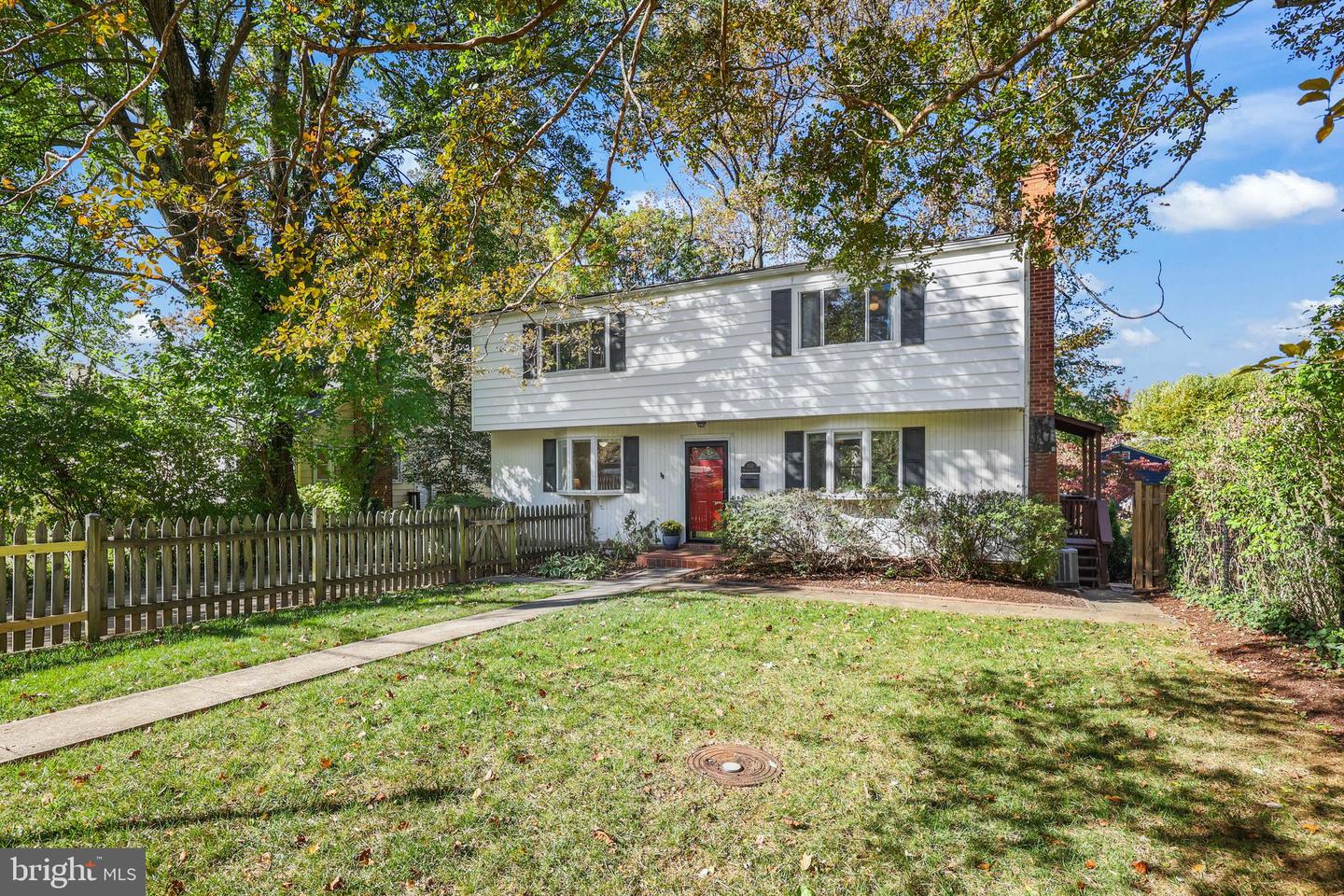 3016 WOODLAWN AVE, FALLS CHURCH, Virginia 22042, 5 Bedrooms Bedrooms, ,3 BathroomsBathrooms,Residential,For sale,3016 WOODLAWN AVE,VAFX2275096 MLS # VAFX2275096 3016 WOODLAWN AVE, FALLS CHURCH, Virginia 22042, 5 Bedrooms Bedrooms, ,3 BathroomsBathrooms,Residential,For sale,3016 WOODLAWN AVE,VAFX2275096 MLS # VAFX2275096
