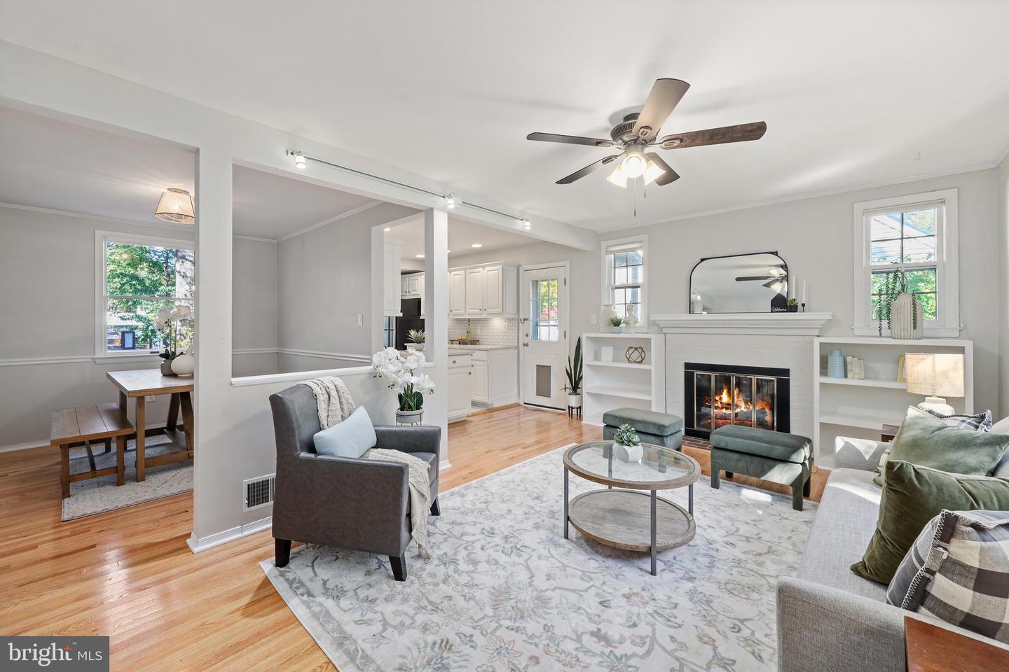 3016 WOODLAWN AVE, FALLS CHURCH, Virginia 22042, 5 Bedrooms Bedrooms, ,3 BathroomsBathrooms,Residential,For sale,3016 WOODLAWN AVE,VAFX2275096 MLS # VAFX2275096 3016 WOODLAWN AVE, FALLS CHURCH, Virginia 22042, 5 Bedrooms Bedrooms, ,3 BathroomsBathrooms,Residential,For sale,3016 WOODLAWN AVE,VAFX2275096 MLS # VAFX2275096