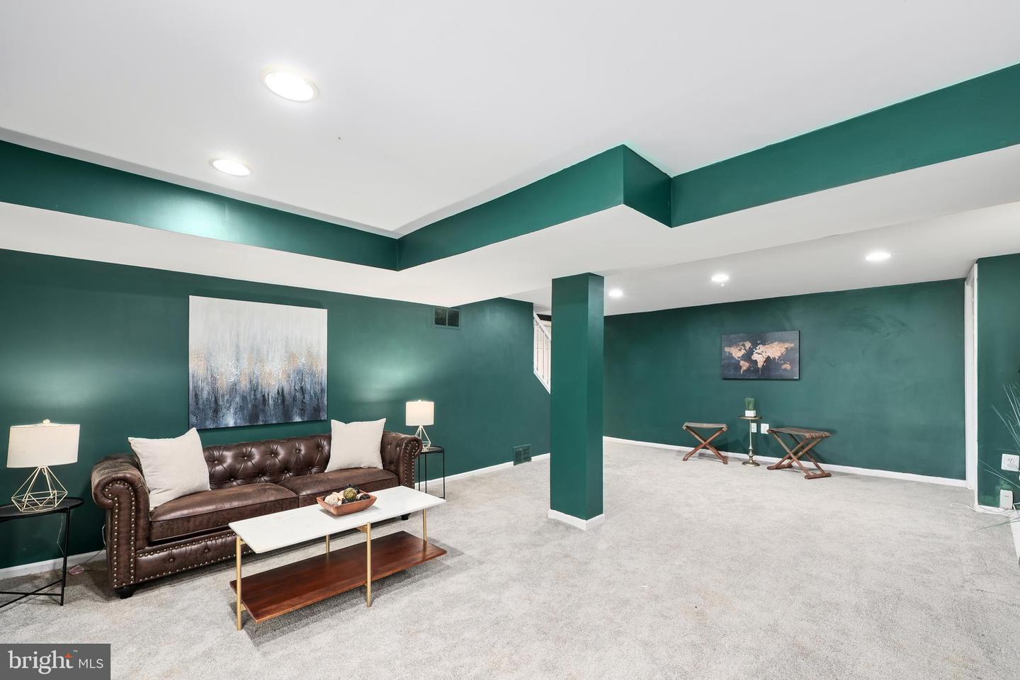 3016 WOODLAWN AVE, FALLS CHURCH, Virginia 22042, 5 Bedrooms Bedrooms, ,3 BathroomsBathrooms,Residential,For sale,3016 WOODLAWN AVE,VAFX2275096 MLS # VAFX2275096 3016 WOODLAWN AVE, FALLS CHURCH, Virginia 22042, 5 Bedrooms Bedrooms, ,3 BathroomsBathrooms,Residential,For sale,3016 WOODLAWN AVE,VAFX2275096 MLS # VAFX2275096