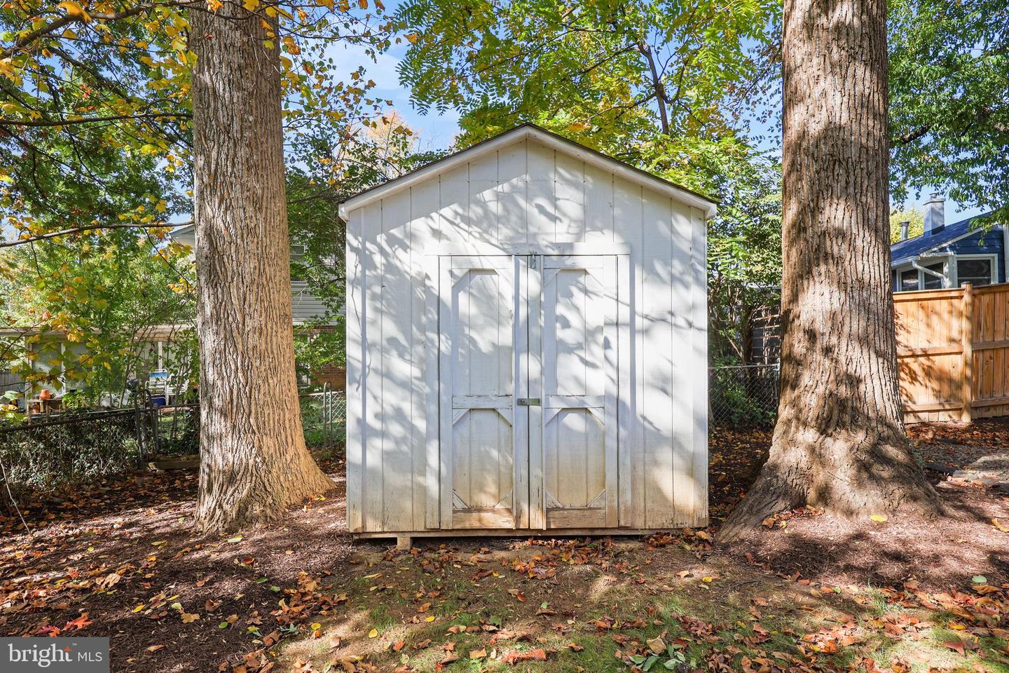 3016 WOODLAWN AVE, FALLS CHURCH, Virginia 22042, 5 Bedrooms Bedrooms, ,3 BathroomsBathrooms,Residential,For sale,3016 WOODLAWN AVE,VAFX2275096 MLS # VAFX2275096 3016 WOODLAWN AVE, FALLS CHURCH, Virginia 22042, 5 Bedrooms Bedrooms, ,3 BathroomsBathrooms,Residential,For sale,3016 WOODLAWN AVE,VAFX2275096 MLS # VAFX2275096
