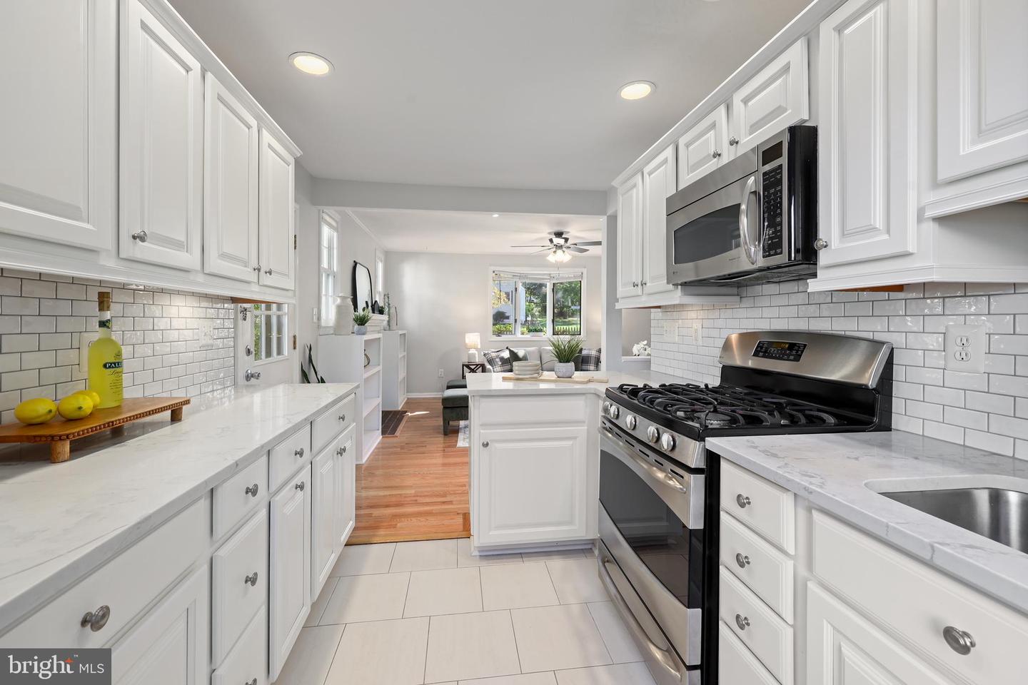 3016 WOODLAWN AVE, FALLS CHURCH, Virginia 22042, 5 Bedrooms Bedrooms, ,3 BathroomsBathrooms,Residential,For sale,3016 WOODLAWN AVE,VAFX2275096 MLS # VAFX2275096 3016 WOODLAWN AVE, FALLS CHURCH, Virginia 22042, 5 Bedrooms Bedrooms, ,3 BathroomsBathrooms,Residential,For sale,3016 WOODLAWN AVE,VAFX2275096 MLS # VAFX2275096
