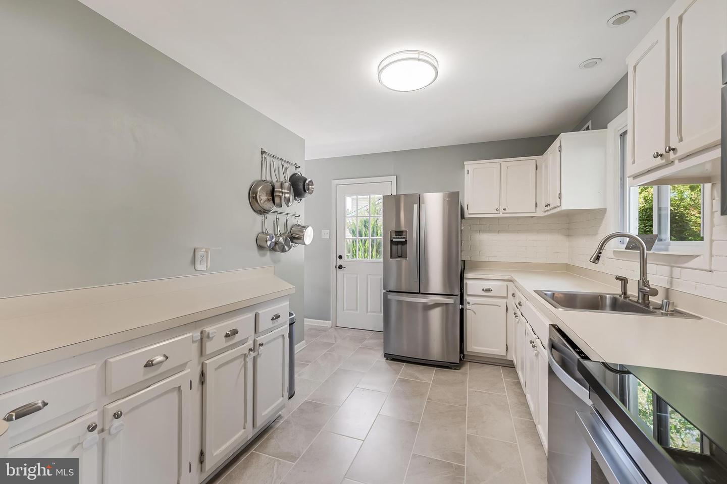 14714 CRANOKE ST, CENTREVILLE, Virginia 20120, 3 Bedrooms Bedrooms, ,2 BathroomsBathrooms,Residential,For sale,14714 CRANOKE ST,VAFX2275124 MLS # VAFX2275124 14714 CRANOKE ST, CENTREVILLE, Virginia 20120, 3 Bedrooms Bedrooms, ,2 BathroomsBathrooms,Residential,For sale,14714 CRANOKE ST,VAFX2275124 MLS # VAFX2275124